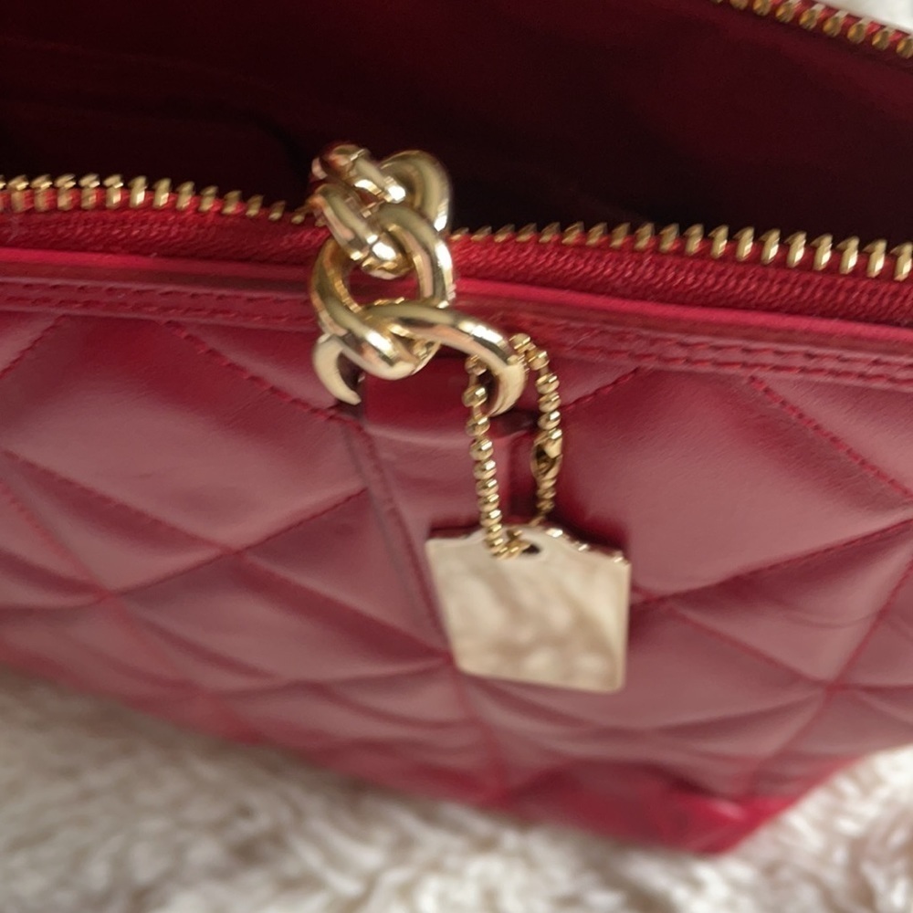 ❤️- NWT Coach Ava Chain Tote Carryall Red Quilted Leather Large Shoulder… - Picture 8 of 16